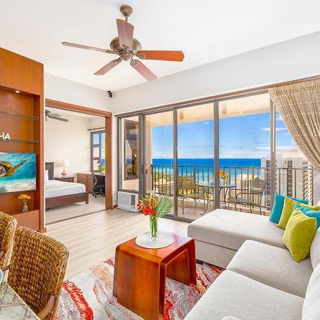 Upscale Penthouse With Ocean Views - Free Parking Lägenhet Honolulu Exteriör bild